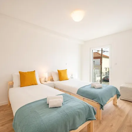 Guestready - Modernity Refine Near Airport בית נופש