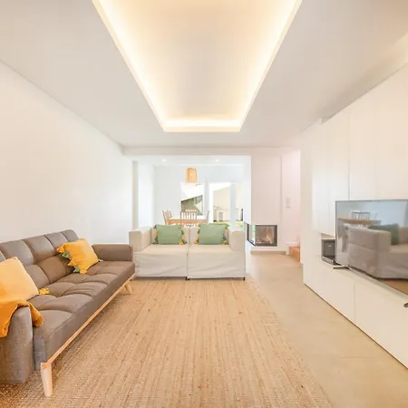 別荘 Guestready - Modernity Refine Near Airport *